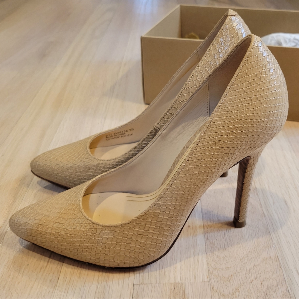Cole Haan Chelsea High Pumps Size 7